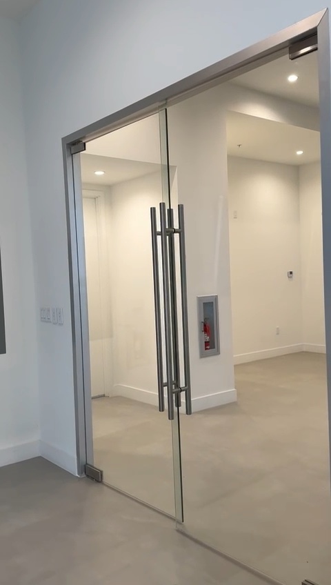 Clear interior double glass doors after professional cleaning